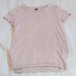 ❌Gray & cream striped tee❌